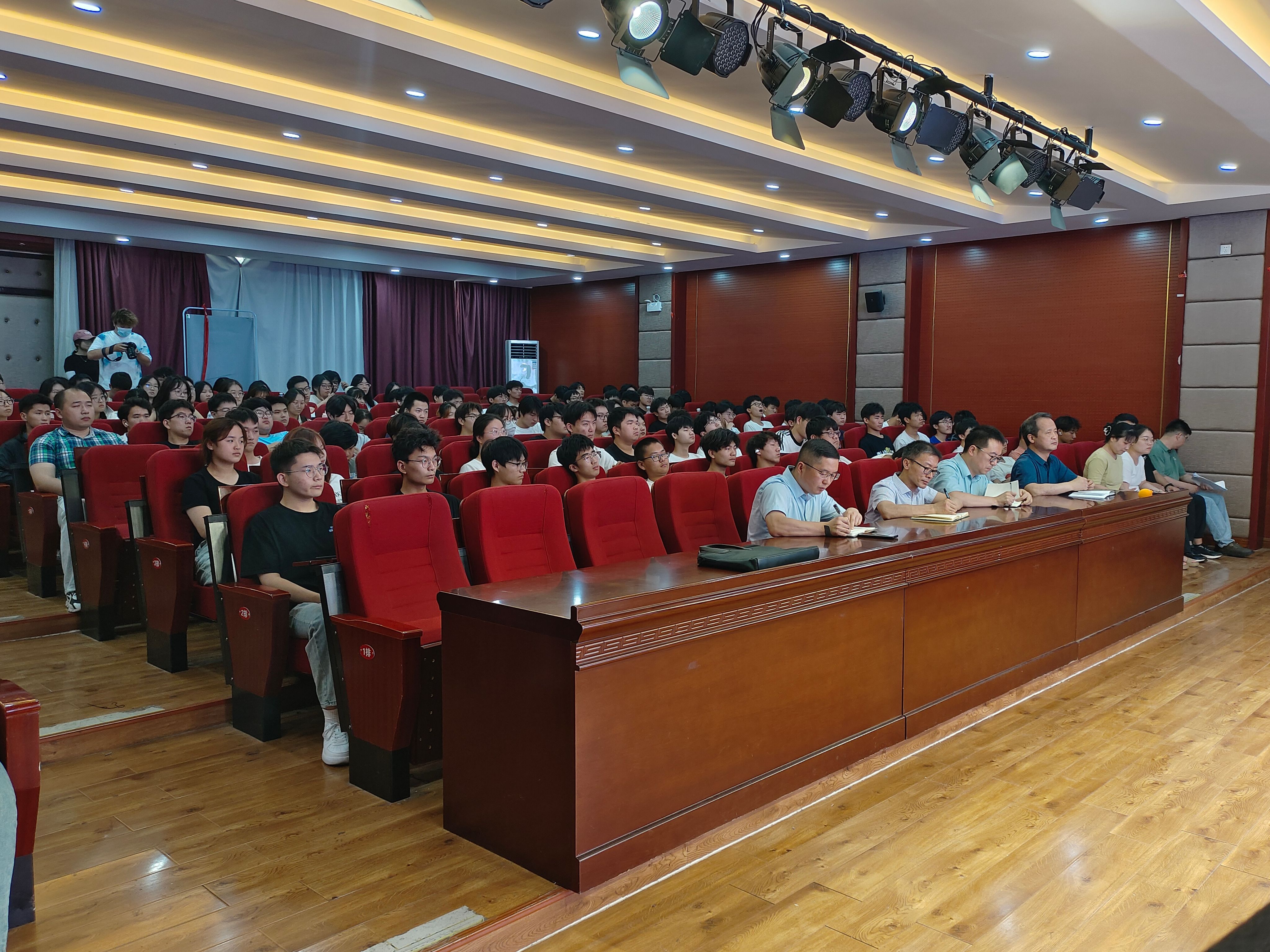 2025新奥历史开奖记录