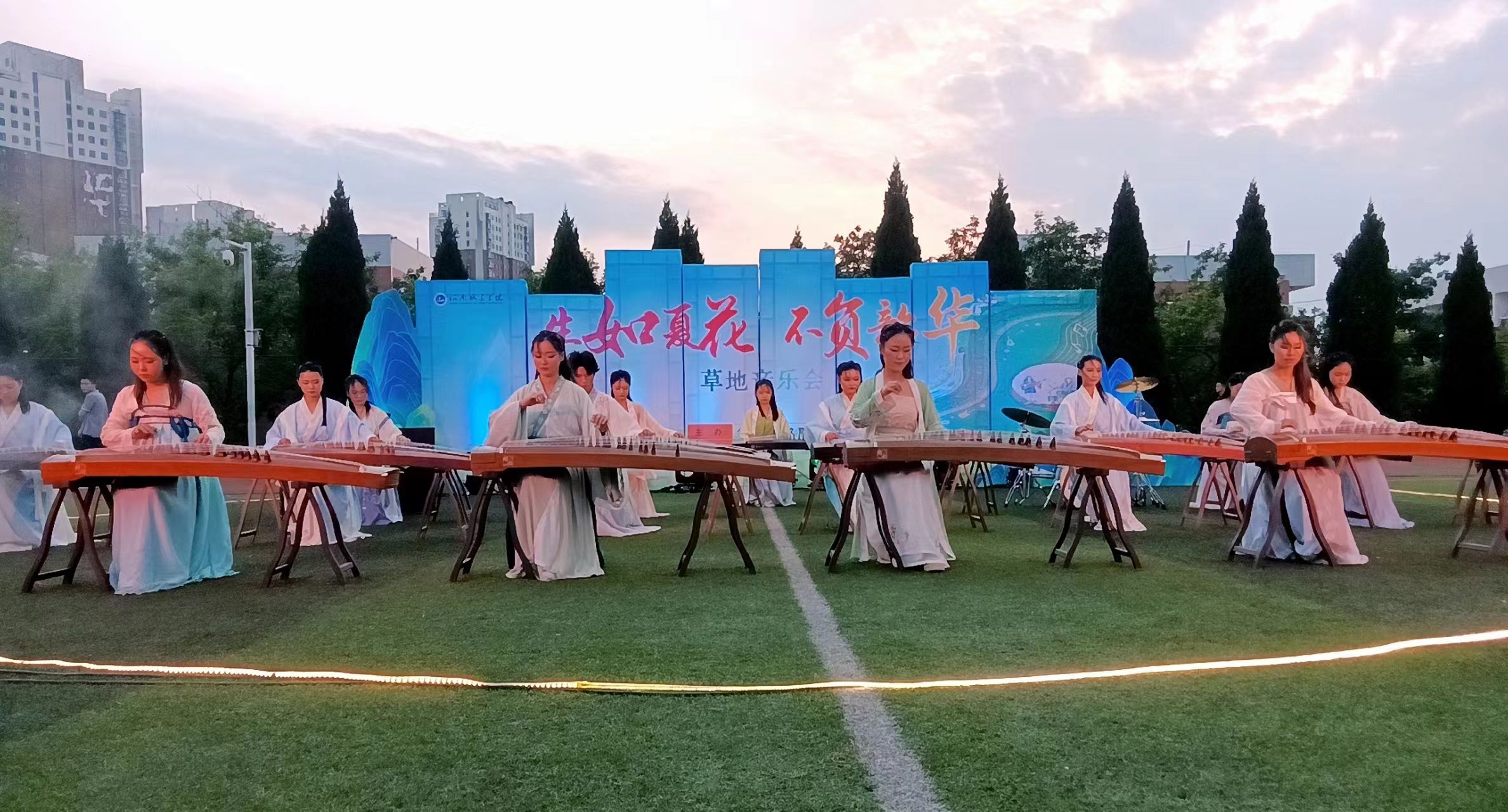 2025新奥历史开奖记录