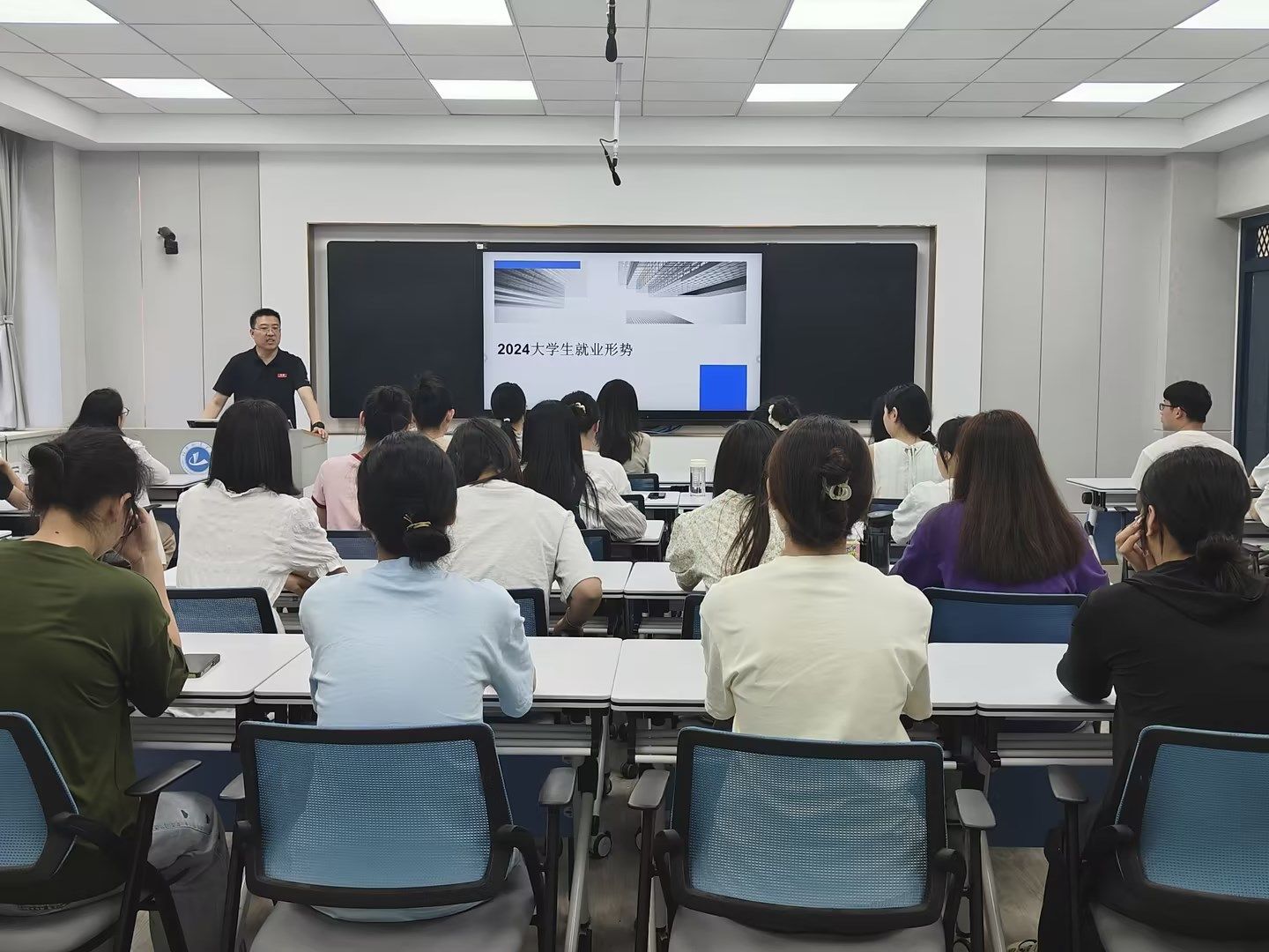 2025新奥历史开奖记录
