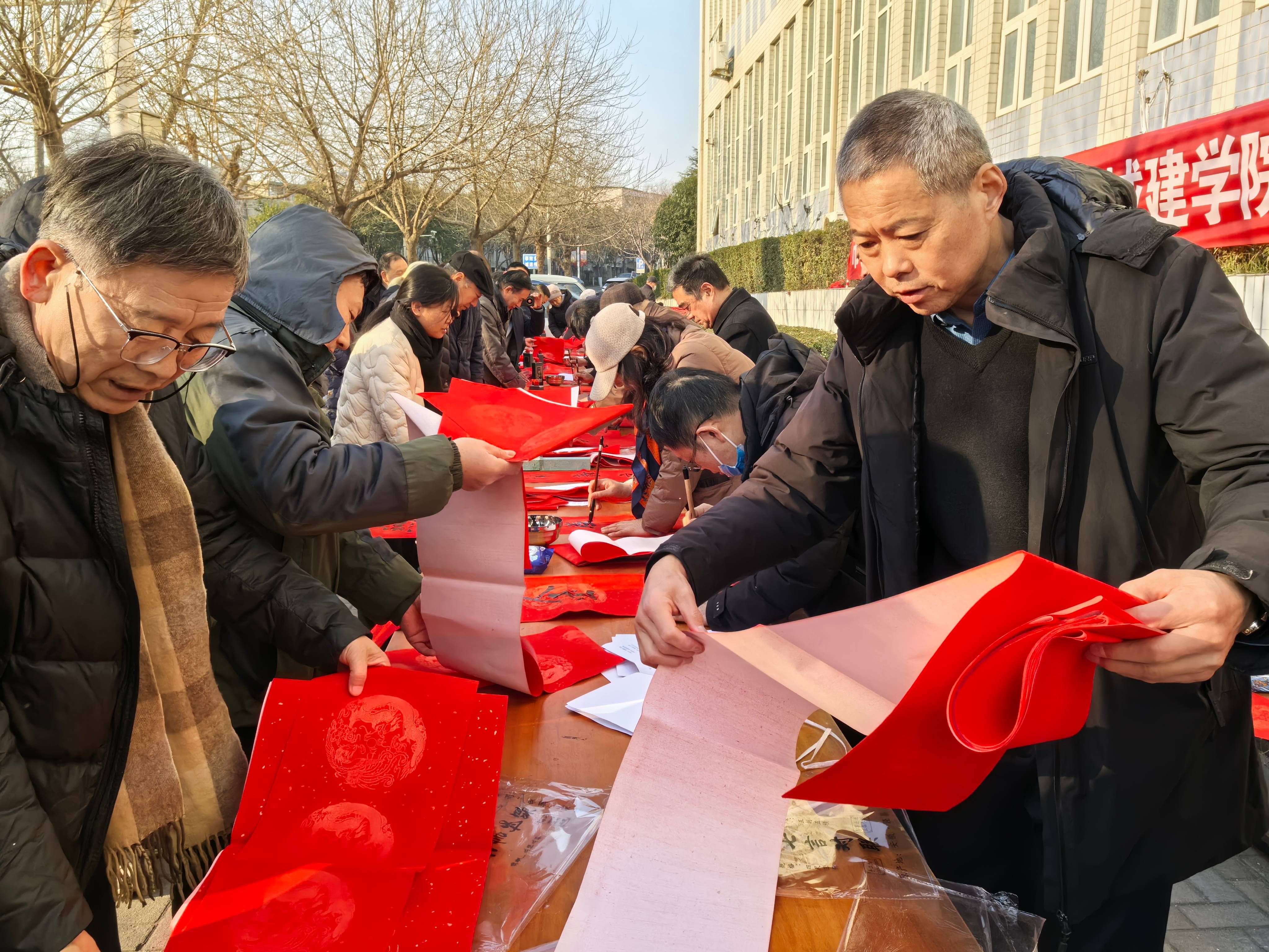 2025新奥历史开奖记录